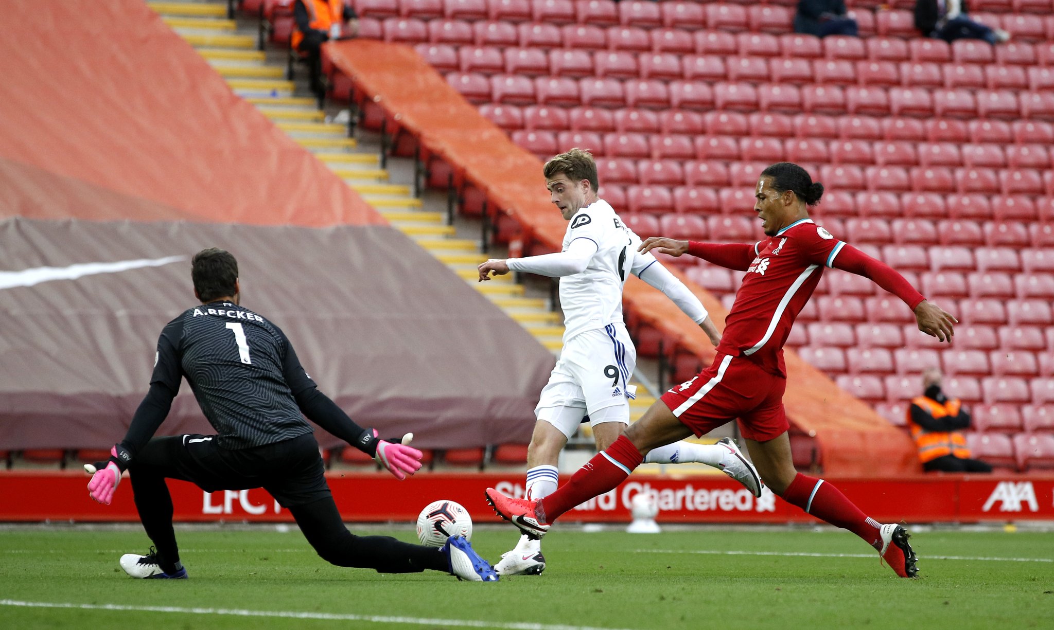 在这个腾飞 在这个腾飞